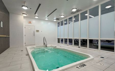 For Lease - 21 Nelson Street Unit# #411, Toronto, Ontario - Photo 3