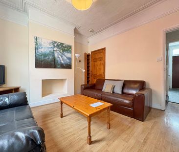 3 bedroom terraced house to rent - Photo 4