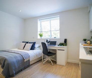 Studio to rent - Photo 5