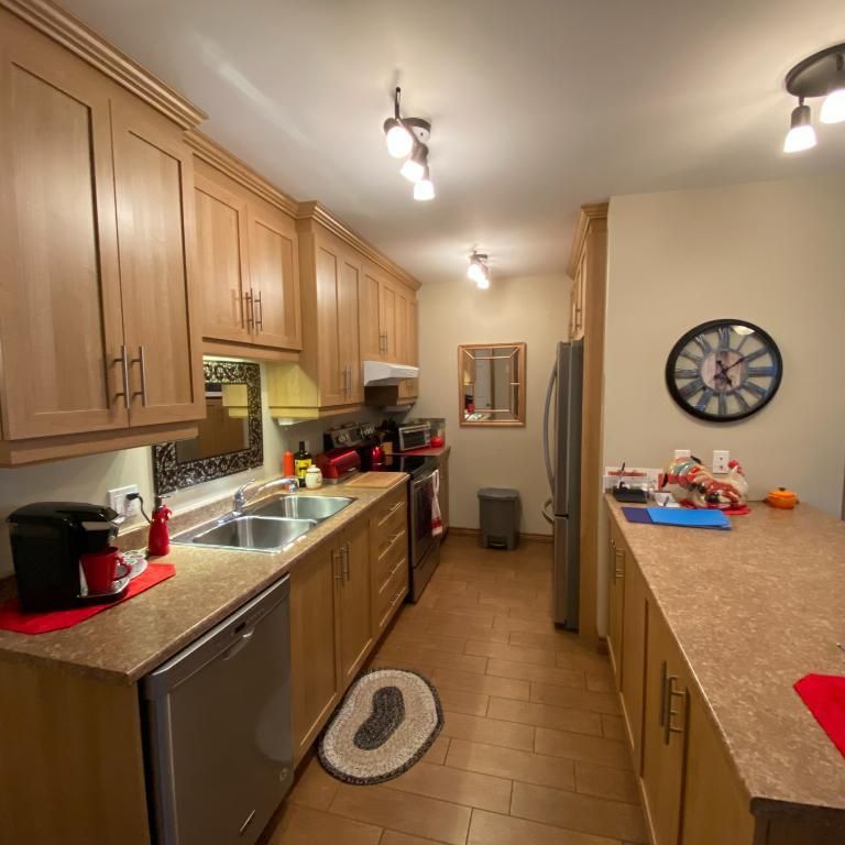 Beau grand 5 1/2 Fleurimont - Photo 1