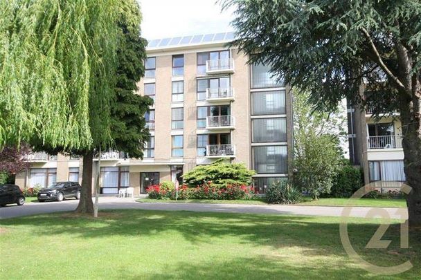Appartement te huur - Photo 1