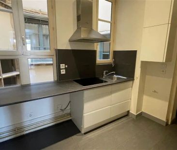 Location appartement 2 pièces - 47m² à Lyon 5e arrondissement (69005) - Photo 2