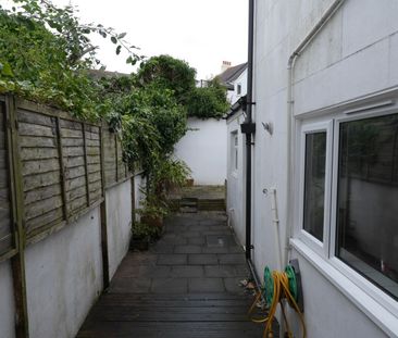 5 bedroom house to rent - Photo 2