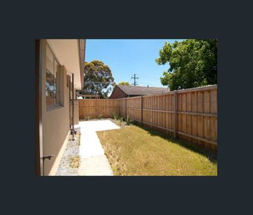 2 BEDROOM UNIT COMBINING COMFORT & CONVENIENCE! - Photo 5