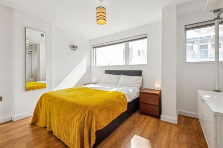 3 bedroom flat to rent - Photo 4