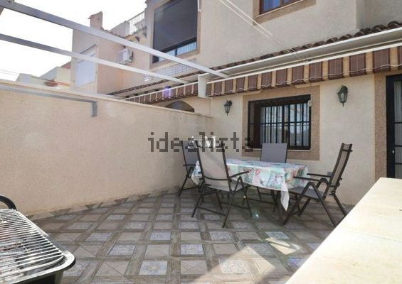 Alquiler de casa o chalet en Urbanizaciones