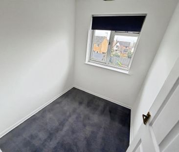 3 Bedroom House to Rent in Grace Court, Burton Latimer, Kettering, ... - Photo 5