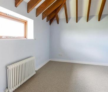 3 bedroom detached bungalow to rent - Photo 1