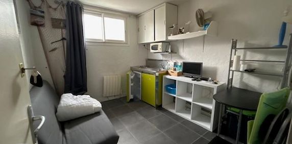 Location Appartement 1 pièce 9m² ROYAN 17200 - Photo 2