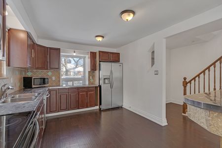 For Lease - 37 Banner Crescent, Ajax, Ontario - Photo 5