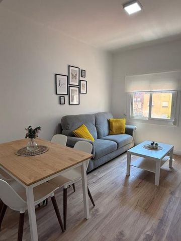 Carrer de la Constància, Esplugues de Llobregat, Catalonia 08950 - Photo 5