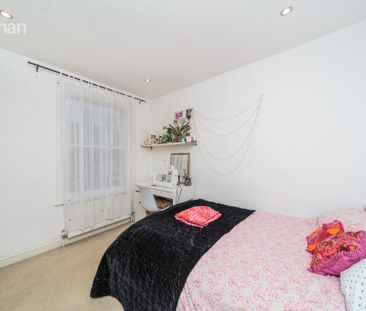 3 bedroom terraced house to rent - Photo 3