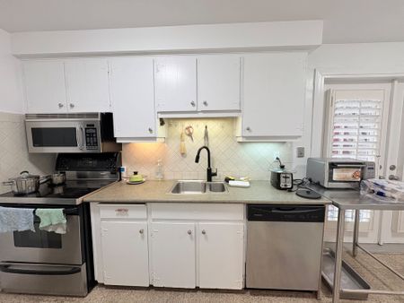 For Lease - 31 Markhaven Road Unit# Upper B, Markham, Ontario - Photo 5