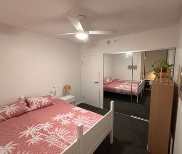 Varsity Lakes - Photo 4