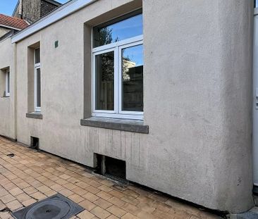 Appartement te huur in Liège voor € 700 met 1 slaapkamer - Foto 5