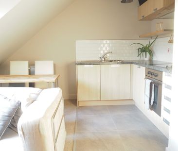 1 Bed Flat, Airedale House, LS13 - Photo 3