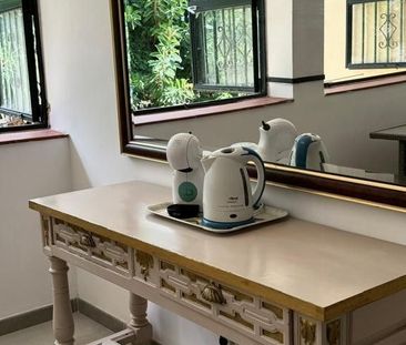 Luxury Flat for rent in Estepona, Spain - Photo 2