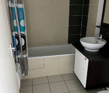 Location Appartement 1 pièce 30m² MOULINS 03000 - Photo 3