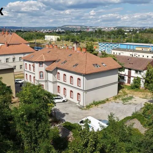 Pronájem podkrovního bytu 3+kk 74 m - Photo 1