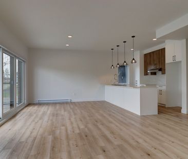 5481, boul. René-Lévesque #102, Sherbrooke (Rock Forest | St-Élie) - Photo 2