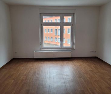 schicke senioren-/behindertengerechte Wohnung in zentraler Lage - V... - Photo 1