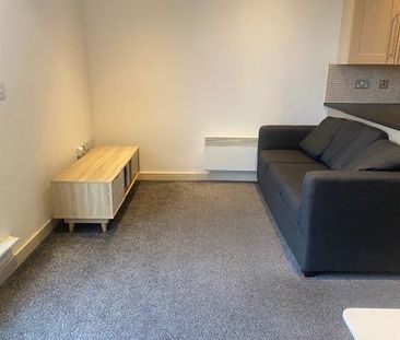 2 bedroom duplex to rent - Photo 2