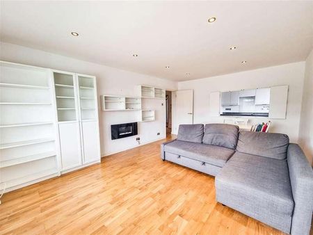 Selbridge Court, Princes Road, Wimbledon, SW19 - Photo 2