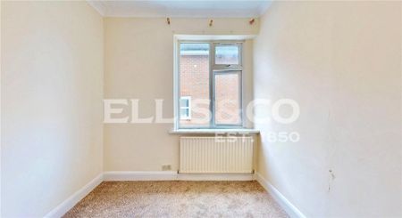 4 bedroom detached house to rent - Photo 5