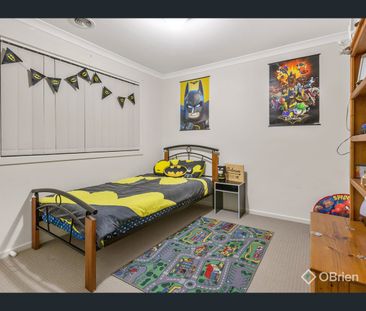 15 Currawong Crescent, Pakenham, Vic 3810 - Photo 6