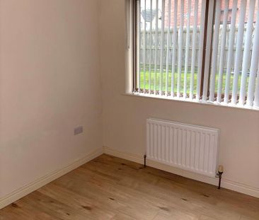 17 The Bridges Newtownabbey, BT37 0TD - Photo 4