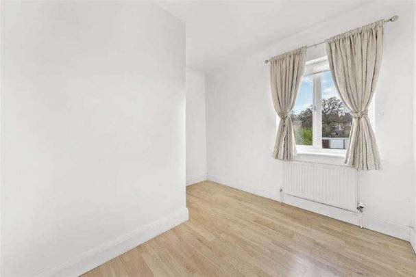 St. Marks Close, Barnet, EN5 - Photo 1