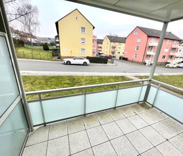 Attraktive 2-Zimmer-Wohnung mit großem Balkon in zentraler Lage - Photo 1