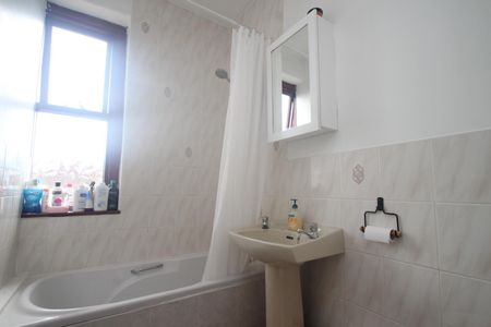 2 bedroom house to rent - Photo 4
