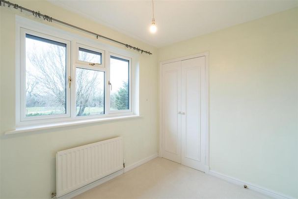 3 bedroom detached house to rent - Photo 1