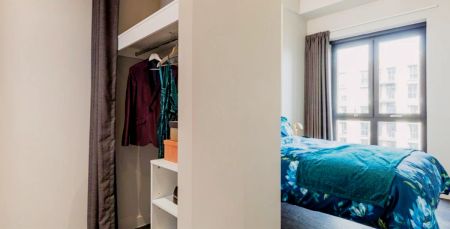 1 Bedroom Apartment - Photo 3