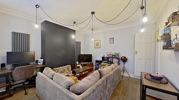 2 bedroom house to rent - Photo 1