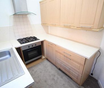 2 bedroom terraced house to rent - Photo 6