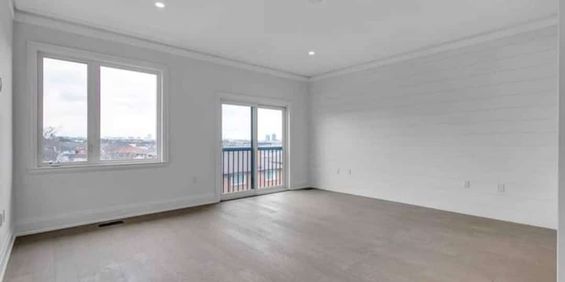 For Lease - 13 St Gaspar Court, Toronto, Ontario - Photo 3