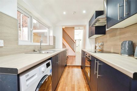 3 Bedroom House - Photo 4