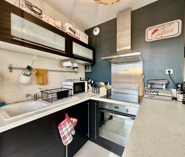 Location Appartement 2 pièces 49m² L ISLE JOURDAIN 32600 - Photo 5