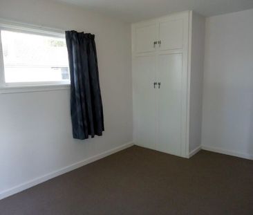 ILAM – 4 BEDROOMS/1 BATHROOM, GAS HOT WATER - Photo 5