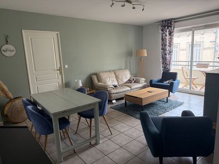 Location Appartement 3 pièces 67m² - Photo 2
