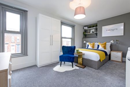 🤗 Professional house share in Walkden ☺️ Bedroom 3 - Photo 5