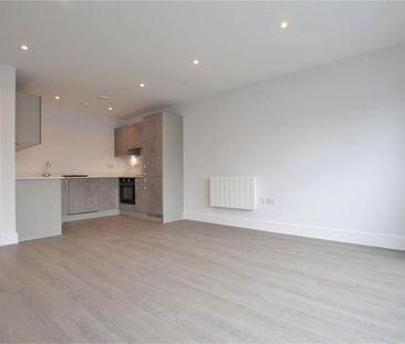 74 Maybury Road, Woking - 1 bedroomProperty for lettings - Seymours - Photo 1