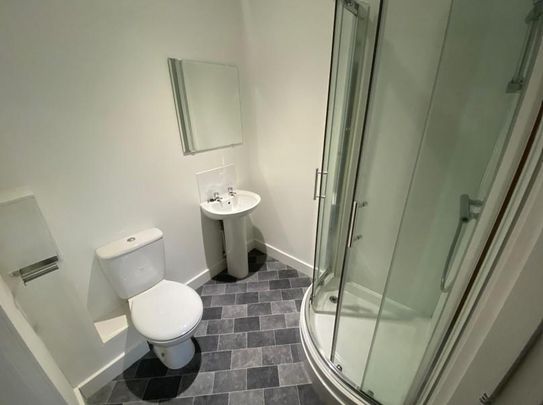 10 Kinterbury Street, Plymouth - Photo 1