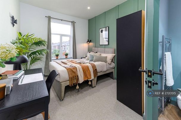 1 bedroom in a house share to rent - Photo 1