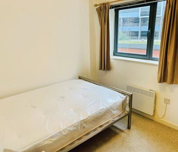 2 bedroom apartment to rent - Photo 2
