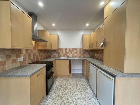 Lisvane Avenue, YO12 - Photo 4