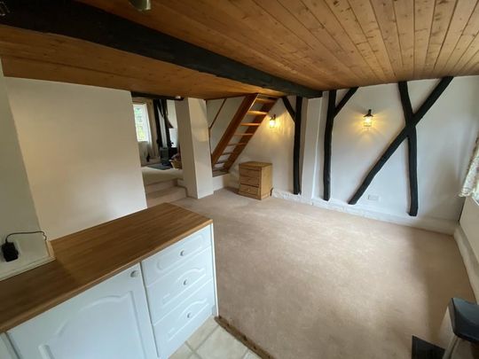 2 bedroom cottage to rent - Photo 1