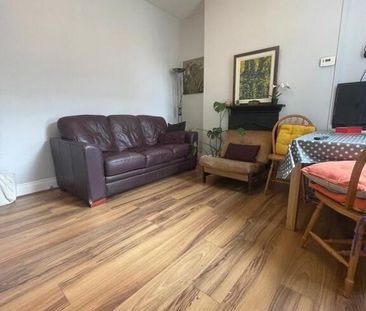 53 Haypark Avenue, Belfast, BT7 3FE - Photo 2